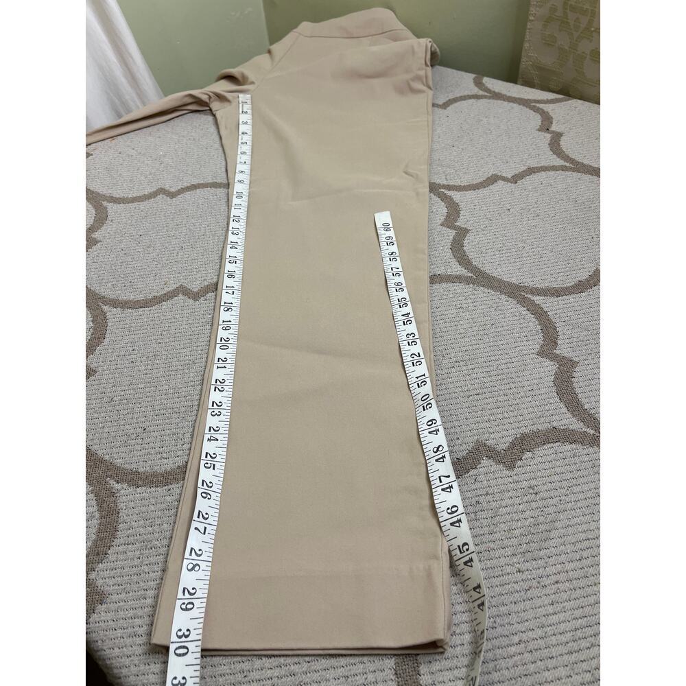 Chico’s pull on tummy control front pockets slim leg tan trouser pants, size 16 - Picture 11 of 13